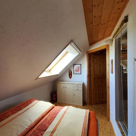 Am Pochwerk-badeteich Бранд-Эрбисдорф