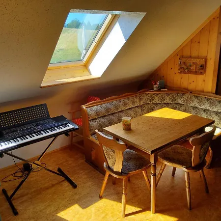 Am Pochwerk-badeteich Бранд-Эрбисдорф