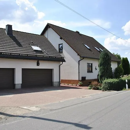 Am Pochwerk-badeteich Апартаменты *